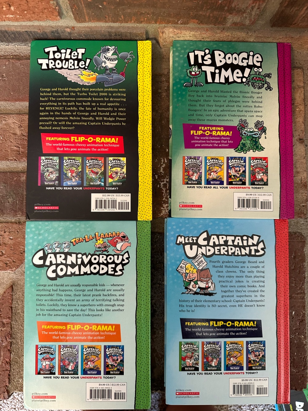 Lot Of 4 Captain Underpants Hardcover Epic Novels 1, 2, 7 and 11 Full Color - Picture 5 of 9